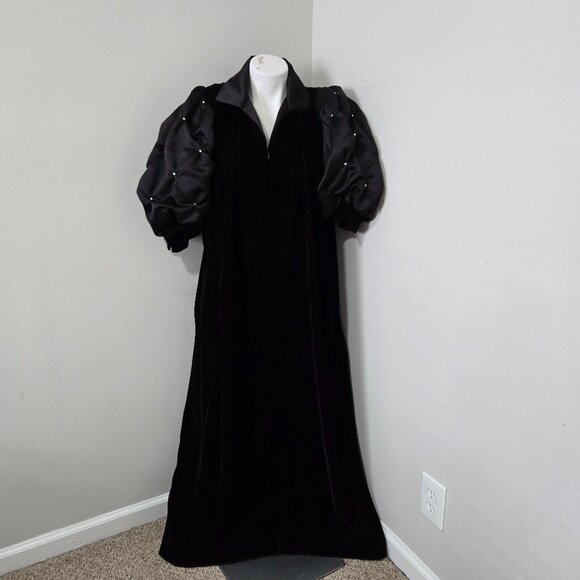 Sz S Late 70s-80s Vintage David Brown for Saks Black Velvet Zipup Gown/Maxi Coat - Picture 2 of 14